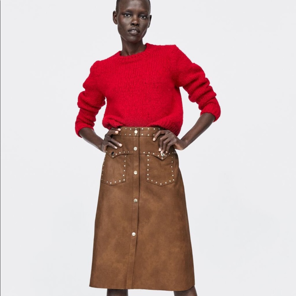 ZARA NWT CAMEL STUDDED FAUX LEATHER SKIRT SMALL
